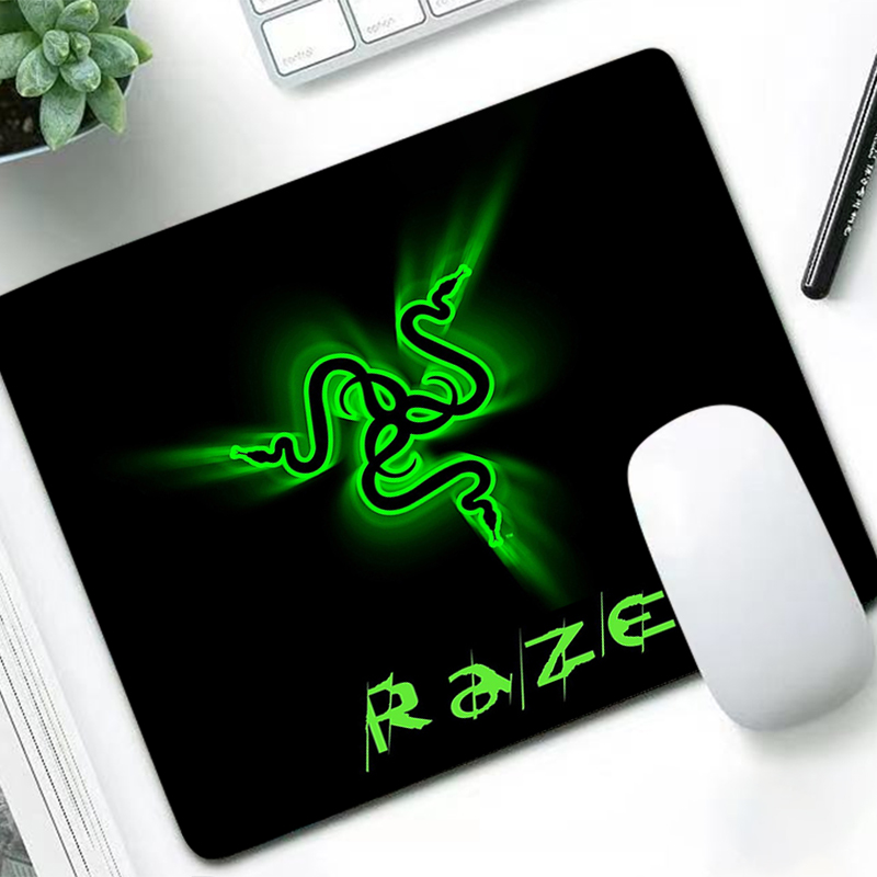 Gaming Accessories For Laptop - Alfombrilla de ratón pequeña Razer a